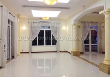 Kim Son Villa for rent in Thao Dien 700sqm beautiful house and big garden