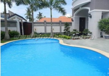 Thao Dien villa for rent near An Phu supermarket 1000sqm - 5BRs