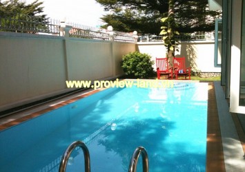 Villa for rent in Thao Dien Ward with nice pool, fully furnished