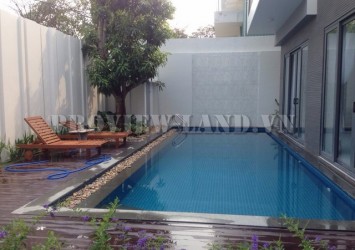 Luxury villa for rent in Thao Dien with nice pool and garden