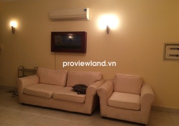 Hung Vuong Plaza apartment for rent 3 bedrooms on high floor 130 sqm