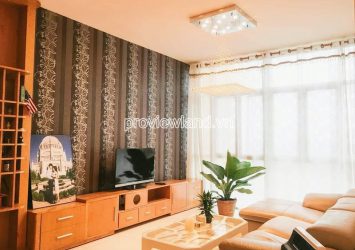 For rent 2-bedroom apartment in The Vista An Phu on the middle floor with highway view